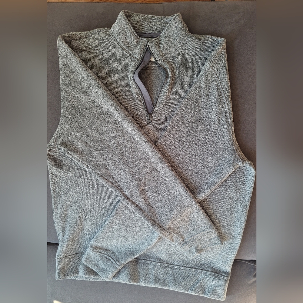 Sweater - Picture 3 of 5